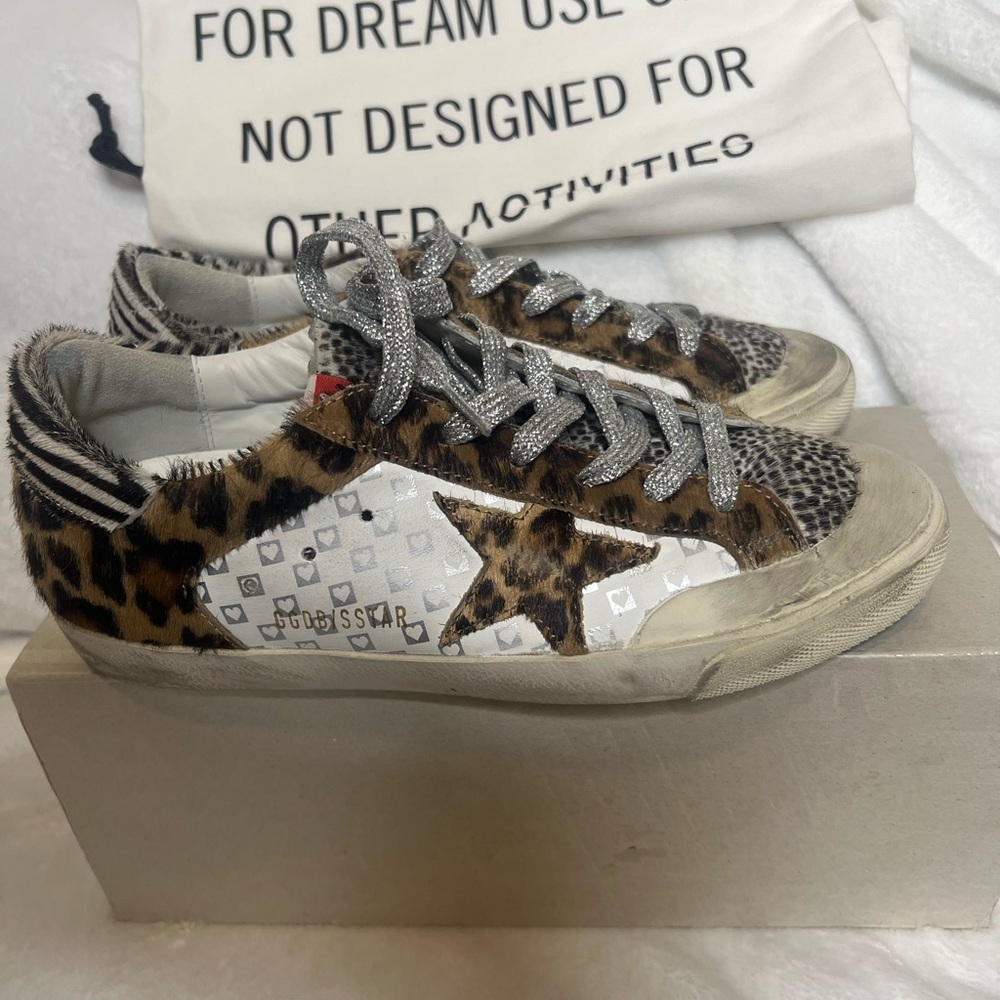 Neiman Marcus Exclusive Golden Goose 38 Super Star Penstar Leopard Hearts